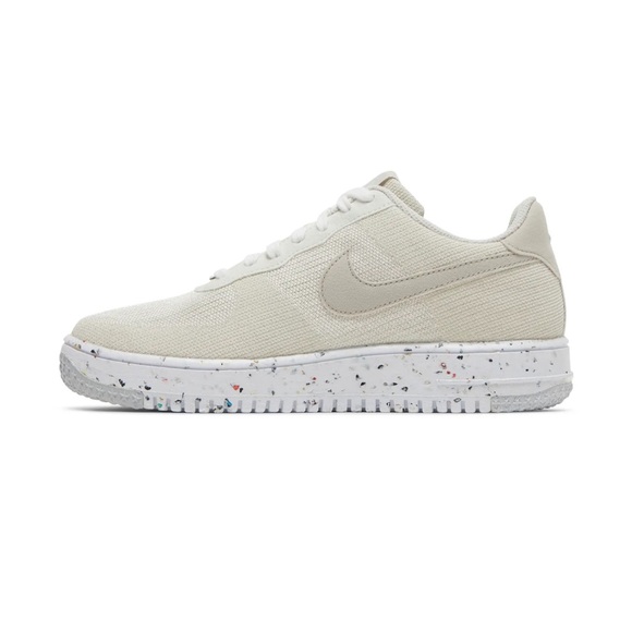 Nike Women’s Air Force 1 Crater Flyknit - Light Cream - Picture 3 of 13